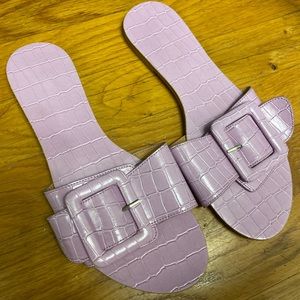 Size 6 lavender crocodile  buckle sandals